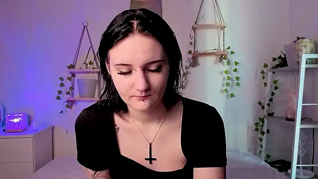 Yuki Shiro online show from March 14, 8:09 am