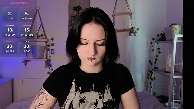 Yuki Shiro online show from March 29, 7:30 am