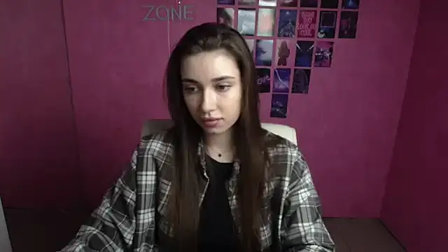 Snapshot of NikaMystic chatting on March 30, 6:03 am NikaMystic online show from March 30, 6:03 am