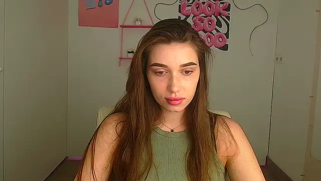 Snapshot of NikaMystic chatting on May 7, 5:24 am NikaMystic online show from May 7, 5:24 am