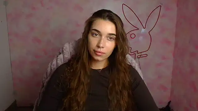 Snapshot of NikaMystic chatting on July 23, 5:49 am NikaMystic online show from July 23, 5:49 am