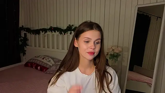 Snapshot of EarthaLevra chatting on March 12, 8:15 pm EarthaLevra online show from March 12, 8:15 pm