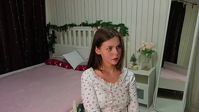 Snapshot of EarthaLevra chatting on March 25, 9:21 pm EarthaLevra online show from March 25, 9:21 pm