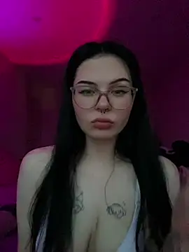 CindyMil online show from June 12, 6:18 pm