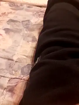 ilcazzone32 online show from February 24, 7:45 pm