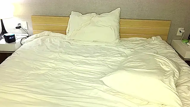 Snapshot of DarkRogue19 chatting on February 25, 5:22 pm DarkRogue19 online show from February 25, 5:22 pm