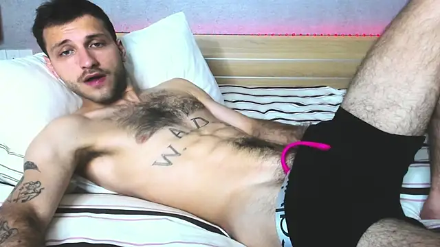 Snapshot of DarkRogue19 chatting on March 28, 4:50 pm DarkRogue19 online show from March 28, 4:50 pm