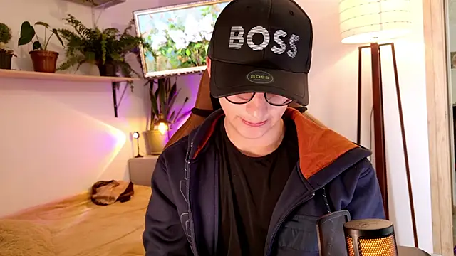 Sr evann online show from March 23, 3:16 pm