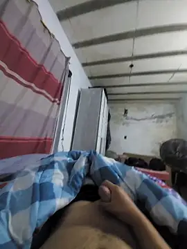 Snapshot of rodrigocol chatting on April 6, 12:50 pm rodrigocol online show from April 6, 12:50 pm