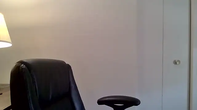 Snapshot of tytheexhibionist chatting on March 25, 7:53 pm tytheexhibionist online show from March 25, 7:53 pm