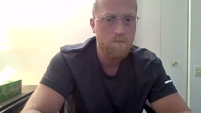 Snapshot of tytheexhibionist chatting on May 17, 12:08 am tytheexhibionist online show from May 17, 12:08 am