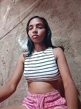 Snapshot of valentina_gomez1 chatting on May 27, 12:46 pm valentina gomez1 online show from May 27, 12:46 pm