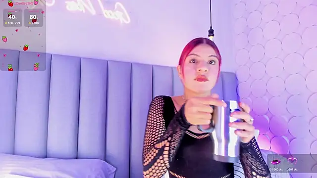 anthonellalux online show from June 22, 4:04 pm