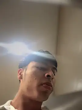 Snapshot of The_Conquer chatting on March 12, 8:15 pm The Conquer online show from March 12, 8:15 pm