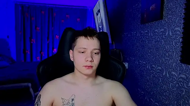 Snapshot of Karl_Night_ chatting on February 25, 5:22 pm Karl Night online show from February 25, 5:22 pm