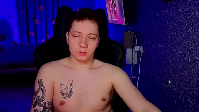 Snapshot of Karl_Night_ chatting on March 2, 5:20 pm Karl Night online show from March 2, 5:20 pm