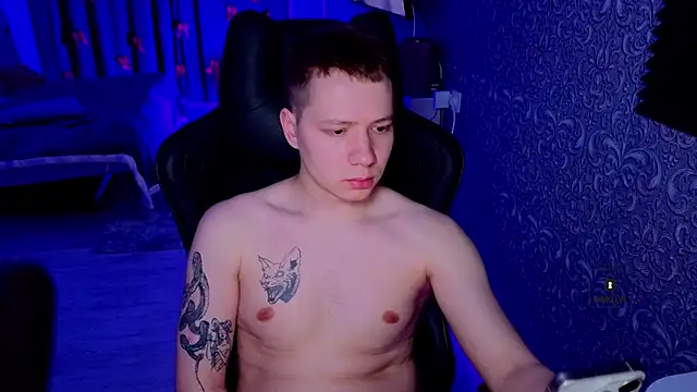 Snapshot of Karl_Night_ chatting on March 16, 7:29 pm Karl Night online show from March 16, 7:29 pm