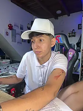 MIKEFONSE- online show from March 24, 7:52 pm