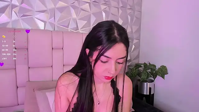 Snapshot of mell_muller chatting on July 31, 12:48 pm mell muller online show from July 31, 12:48 pm