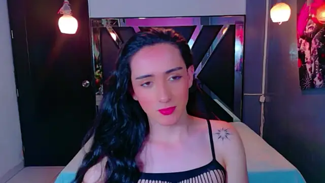 Snapshot of Ivony_Giselle chatting on March 25, 2:01 pm Ivony Giselle online show from March 25, 2:01 pm