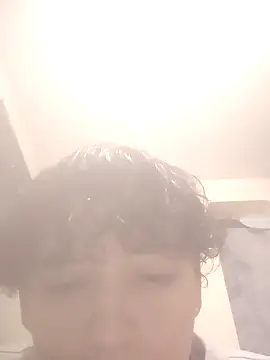 Tomboyhot77 online show from July 26, 3:25 am