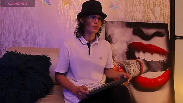 Snapshot of Noha_castellano chatting on March 26, 12:33 pm Noha castellano online show from March 26, 12:33 pm