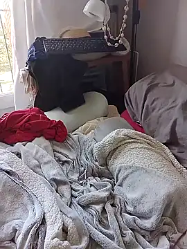 lily2022 online show from March 15, 12:22 pm