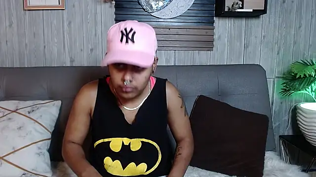 Snapshot of Noha__scott chatting on March 16, 2:21 pm Noha scott online show from March 16, 2:21 pm