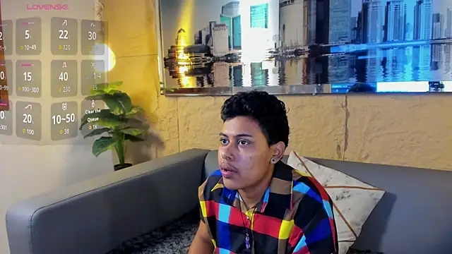 Snapshot of Noha__scott chatting on March 23, 2:43 pm Noha scott online show from March 23, 2:43 pm