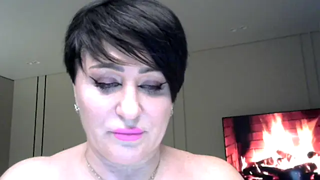 Snapshot of Kleotempt chatting on March 7, 5:43 pm Kleotempt online show from March 7, 5:43 pm