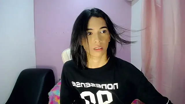 Snapshot of Larry_craft chatting on March 2, 8:37 pm Larry craft online show from March 2, 8:37 pm