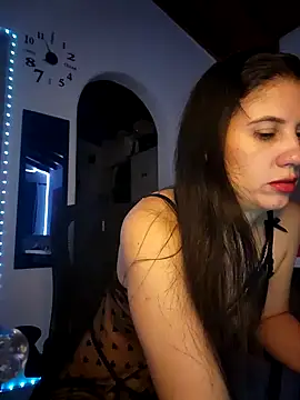 Snapshot of sashaaqueen chatting on March 8, 12:52 am sashaaqueen online show from March 8, 12:52 am