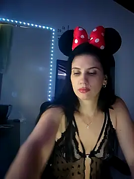 Snapshot of sashaaqueen chatting on March 24, 2:49 am sashaaqueen online show from March 24, 2:49 am