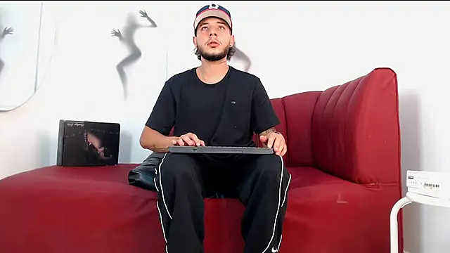 luxesmith online show from March 19, 11:20 pm