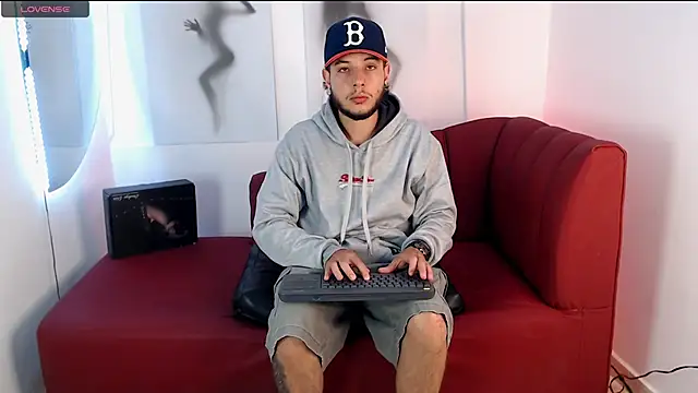 luxesmith online show from March 25, 11:55 pm