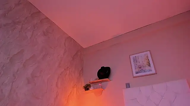 Snapshot of Dollhell chatting on March 19, 11:14 am Dollhell online show from March 19, 11:14 am