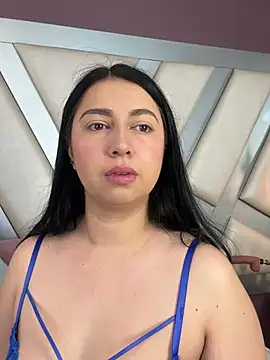 Snapshot of Ashleeyprincess01 chatting on April 3, 1:20 pm Ashleeyprincess01 online show from April 3, 1:20 pm