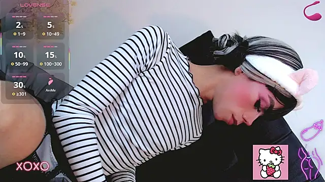 Snapshot of Gema_Jones_ chatting on March 17, 7:17 pm Gema Jones online show from March 17, 7:17 pm