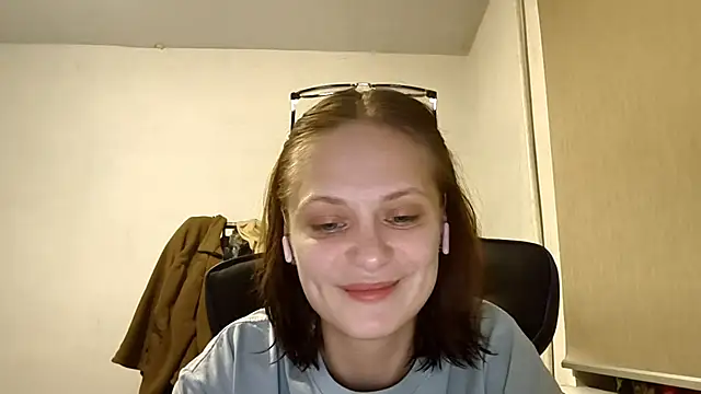 LuluSweetyGirl online show from March 17, 10:07 am