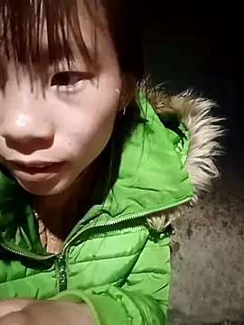 Snapshot of pic8800 chatting on March 6, 5:15 am pic8800 online show from March 6, 5:15 am