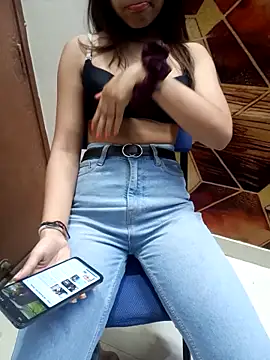 Snapshot of Sexy_aakansha chatting on March 29, 6:02 am Sexy aakansha online show from March 29, 6:02 am