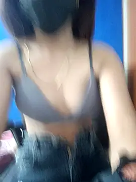 Snapshot of Sexy_aakansha chatting on May 3, 6:30 am Sexy aakansha online show from May 3, 6:30 am