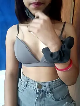 Snapshot of Sexy_aakansha chatting on May 16, 7:27 am Sexy aakansha online show from May 16, 7:27 am