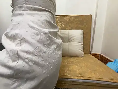 Snapshot of sunsmile6996 chatting on March 28, 7:19 am sunsmile6996 online show from March 28, 7:19 am