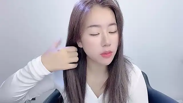 Snapshot of Baixi-01 chatting on March 9, 5:22 am Baixi-01 online show from March 9, 5:22 am