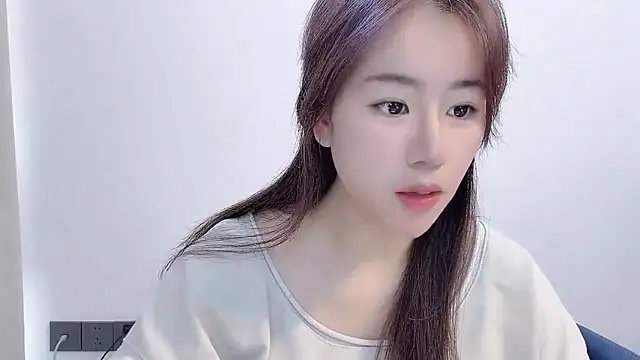 Snapshot of Baixi-01 chatting on March 23, 5:00 am Baixi-01 online show from March 23, 5:00 am