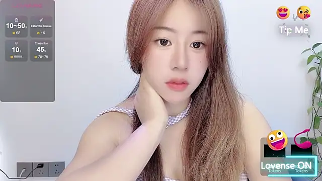 Snapshot of Baixi-01 chatting on June 11, 4:43 am Baixi-01 online show from June 11, 4:43 am