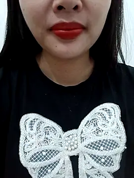 Snapshot of AmberBelle_007 chatting on March 5, 2:24 pm AmberBelle 007 online show from March 5, 2:24 pm