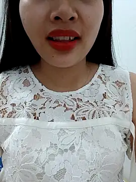 Snapshot of AmberBelle_007 chatting on March 6, 7:05 am AmberBelle 007 online show from March 6, 7:05 am