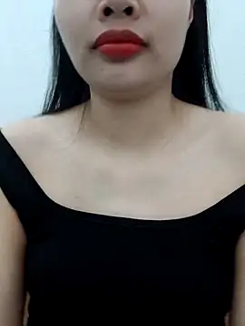 Snapshot of AmberBelle_007 chatting on March 13, 1:18 pm AmberBelle 007 online show from March 13, 1:18 pm